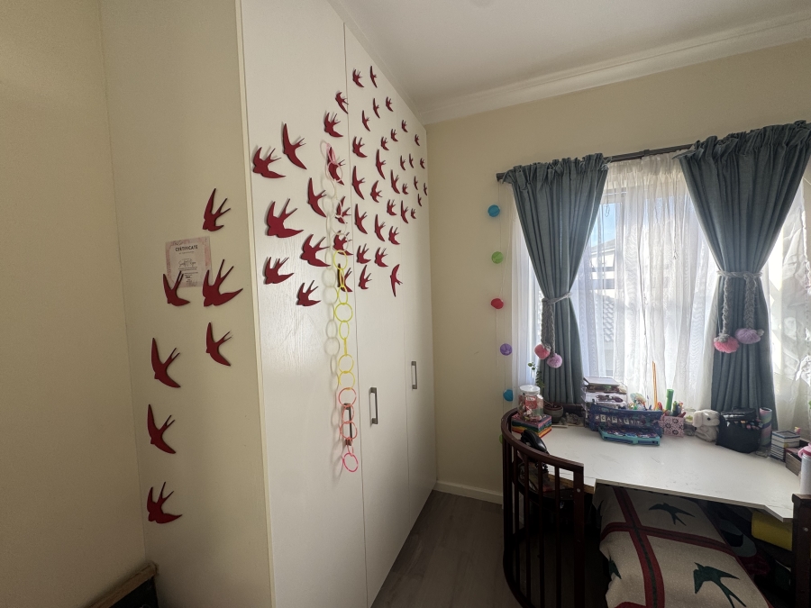 3 Bedroom Property for Sale in Parklands North Western Cape